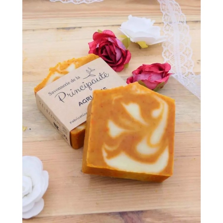 SAVON AGRUMES/ORGANZA hand made 100g SAVON AGRUMES/ORGANZA hand made 100g