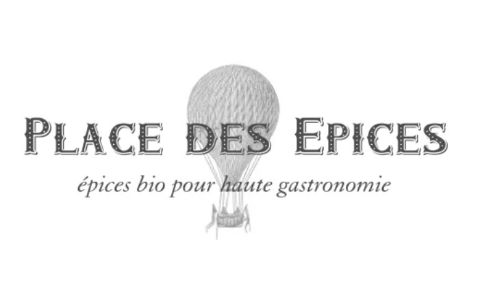 La Place des Épices : l’âme du voyage, l’exigence du goût